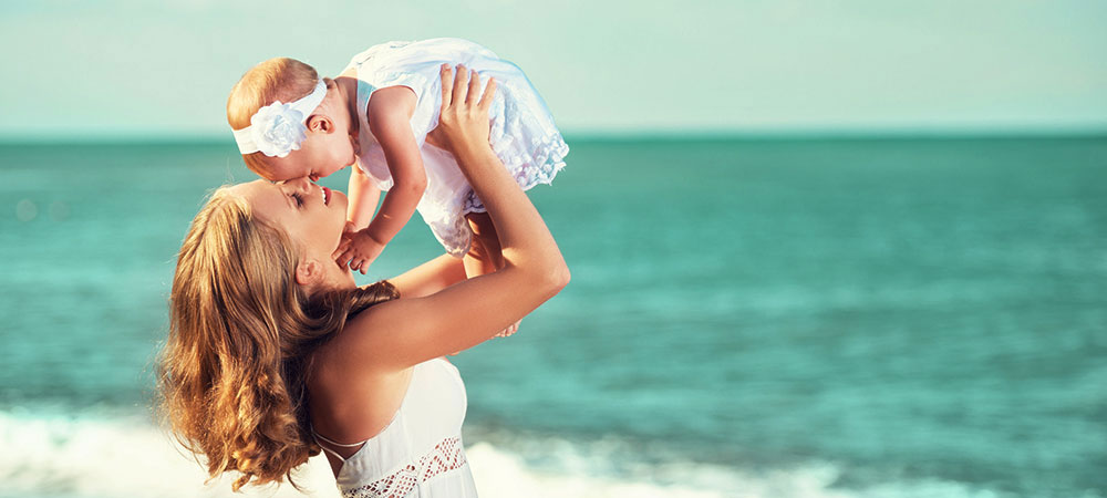 Many women desire a return to the pre-pregnancy form. The “Mommy Makeover” is a procedure that achieves the goals of breast enhancement either lifting, augmenting or both as well as improving abdominal and hip contours. Dr. Waldman | Lexington, KY